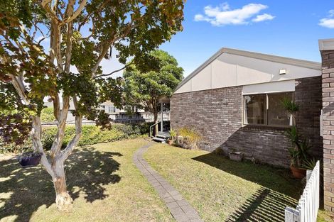 Photo of property in 65a Vardon Road, St Andrews, Hamilton, 3200