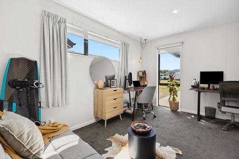 Photo of property in 27 Dingle Street, Lake Hawea, Wanaka, 9382