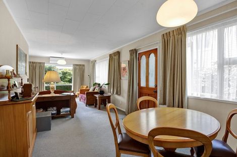 Photo of property in 44 Fulford Street, New Plymouth, 4310