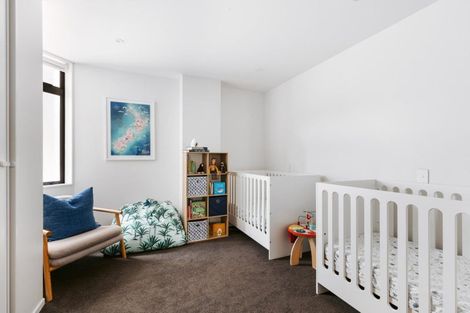 Photo of property in Vivaldi Apartments, 7/48 Marine Parade, Mount Maunganui, 3116