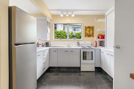 Photo of property in 82b Esk Street, Parkvale, Tauranga, 3112