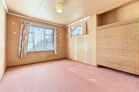 Photo of property in 55 Royal Crescent, Saint Kilda, Dunedin, 9012