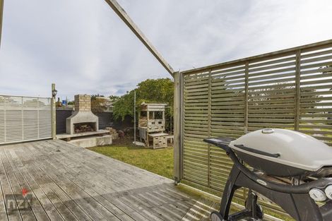 Photo of property in 20 Kuku Street, Tangimoana, 4822