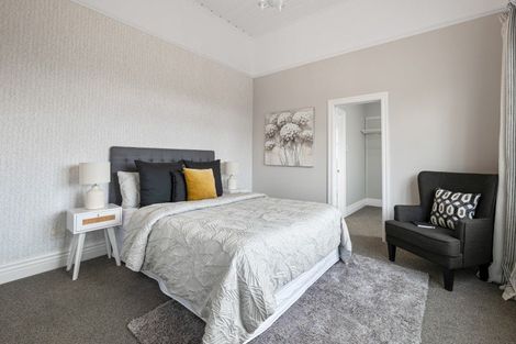 Photo of property in 56 Flint Road W, Stratford, 4332