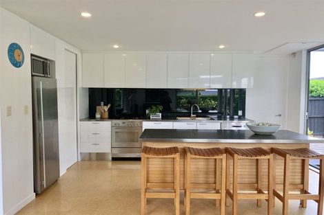 Photo of property in 11 Stenness Avenue, Somerfield, Christchurch, 8024