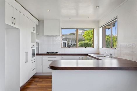 Photo of property in 20 Hammersmith Street, Richmond Heights, Taupo, 3330