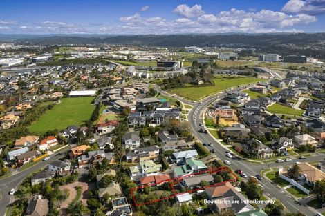 Photo of property in 1/28 Spencer Road, Pinehill, Auckland, 0632