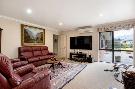 Photo of property in 6 Mangauika Road, Pirongia, Te Awamutu, 3876