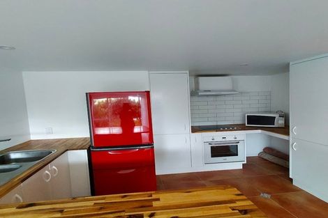 Photo of property in 29 Kingston Heights Road, Kingston, Wellington, 6021