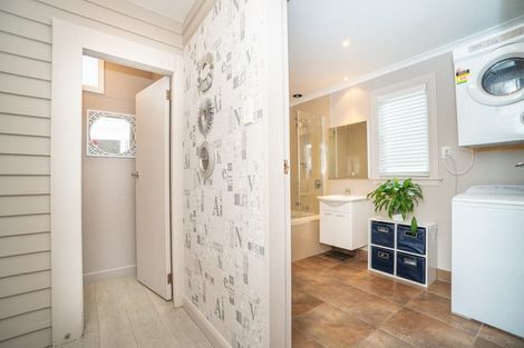 Photo of property in 201 Fitzherbert Avenue, West End, Palmerston North, 4410