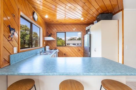 Photo of property in 8 Taranui Place, Mangawhai Heads, Mangawhai, 0505