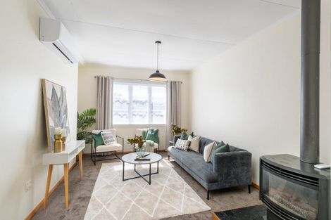 Photo of property in 5 Mangaroa Hill Road, Clouston Park, Upper Hutt, 5018