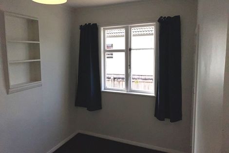 Photo of property in 39 Bledisloe Crescent, Wainuiomata, Lower Hutt, 5014