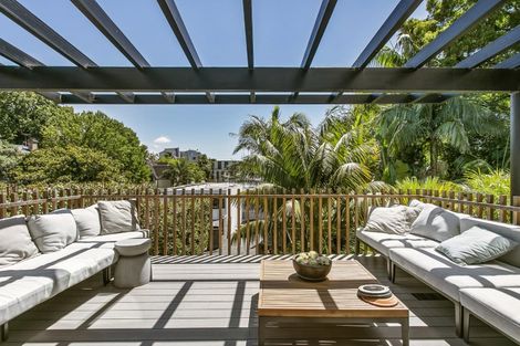 Photo of property in 66a Saint Georges Bay Road, Parnell, Auckland, 1052