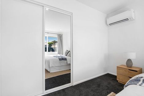 Photo of property in 2/320 Memorial Avenue, Burnside, Christchurch, 8053