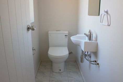 Photo of property in 47d Mangere Road, Otahuhu, Auckland, 1062