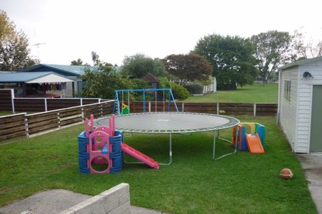 Photo of property in 37 Lewis Street, Glenview, Hamilton, 3206