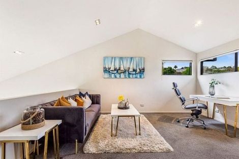 Photo of property in 48a Picasso Drive, West Harbour, Auckland, 0618