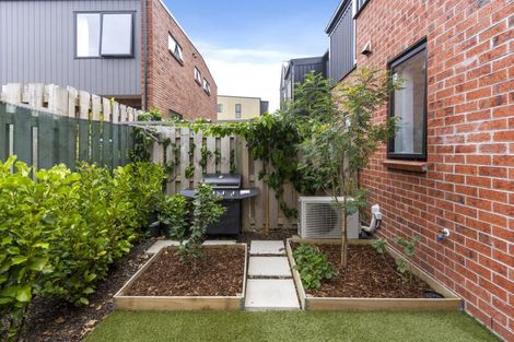 Photo of property in 73 Mangahoe Road, Mount Wellington, Auckland, 1062