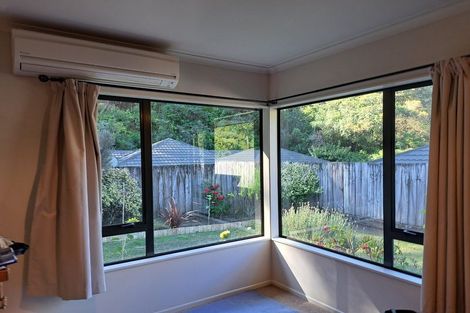 Photo of property in 92 Raukawa Street, Stokes Valley, Lower Hutt, 5019