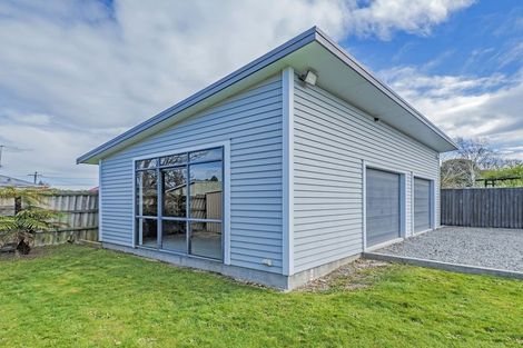 Photo of property in 14 Lee Street, Southbridge, 7602