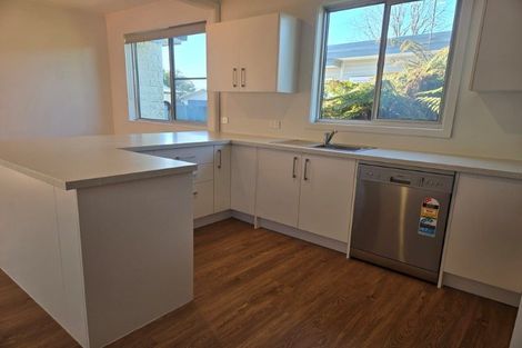 Photo of property in 16 Buchanans Road, Sockburn, Christchurch, 8042