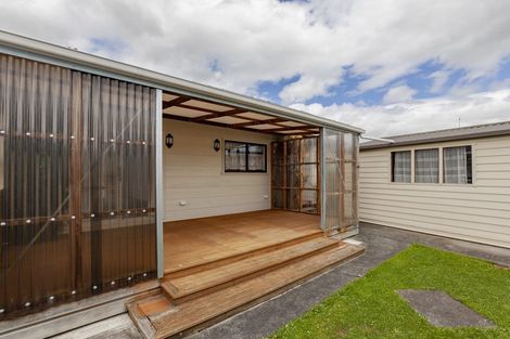 Photo of property in 6 Blundell Avenue, Waipukurau, 4200