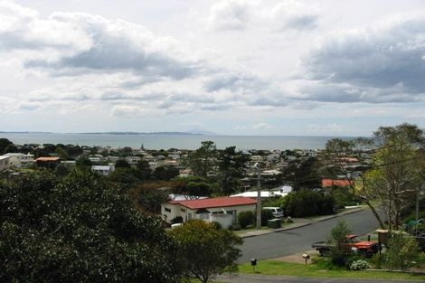 Photo of property in 41 Elliston Crescent, Stanmore Bay, Whangaparaoa, 0932
