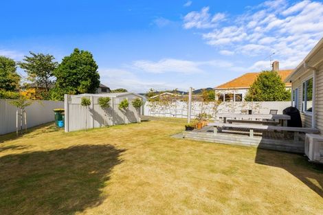 Photo of property in 3 Hall Crescent, Epuni, Lower Hutt, 5011