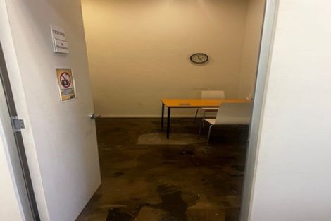 Photo of property in Stadium Garden Flats, 314/107 Thorndon Quay, Pipitea, Wellington, 6011