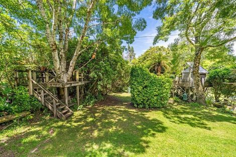 Photo of property in 23 Crest Road, Akatarawa, Upper Hutt, 5372