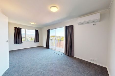 Photo of property in 21 Akaroa Drive, Maupuia, Wellington, 6022