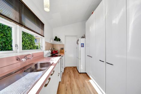 Photo of property in 509 Devon Street West, Blagdon, New Plymouth, 4310