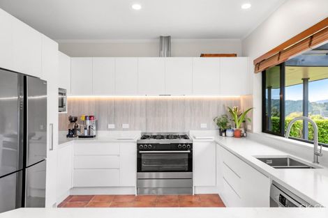 Photo of property in 63 Kirton Drive, Riverstone Terraces, Upper Hutt, 5018