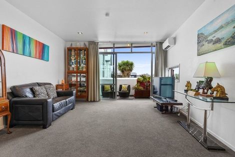 Photo of property in 2 Meredith Street, Addington, Christchurch, 8024
