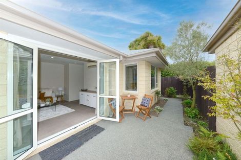 Photo of property in 3 Munro Street, Redwood, Christchurch, 8051