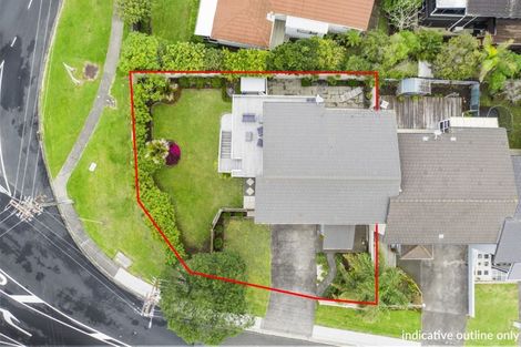 Photo of property in 3/108 East Coast Road, Forrest Hill, Auckland, 0620