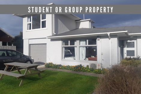 Photo of property in 2/2 Farnham Place, Ilam, Christchurch, 8041