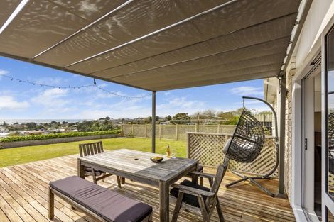 Photo of property in 41 Discovery Place, Marfell, New Plymouth, 4310