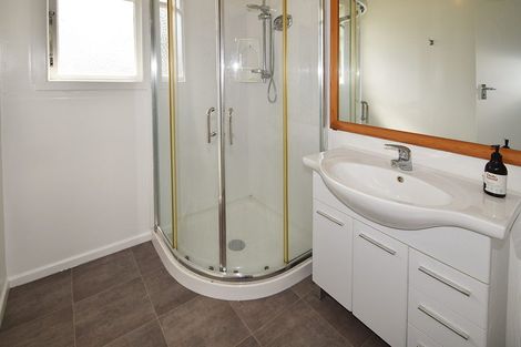 Photo of property in 4 Woodford Avenue, Henderson, Auckland, 0610