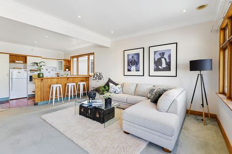 Photo of property in 8 Strathavon Road, Miramar, Wellington, 6022