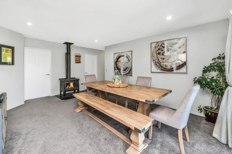 Photo of property in 18 Stanwood Grove, Darfield, 7510