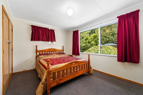Photo of property in 6 Waugh Street, Kimbolton, 4777