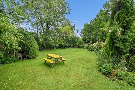 Photo of property in 2 Rose Street, Waipawa, 4210