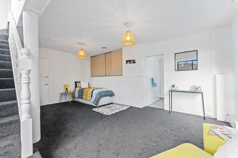 Photo of property in 61 Pemberton Avenue, Bayview, Auckland, 0629