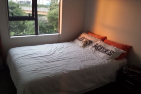 Photo of property in 3d/6 Piwakawaka Street, Eden Terrace, Auckland, 1010