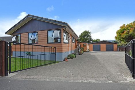 Photo of property in 36 Riverbank Street, Ebdentown, Upper Hutt, 5018