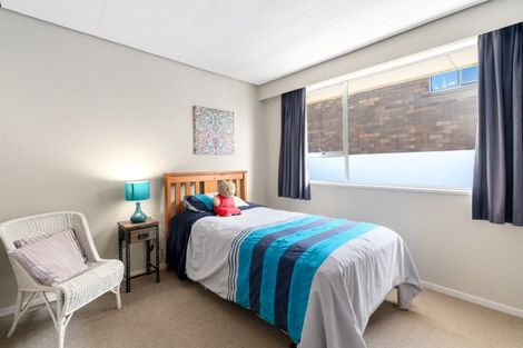 Photo of property in 59 Isadore Road, Saint Clair, Dunedin, 9012