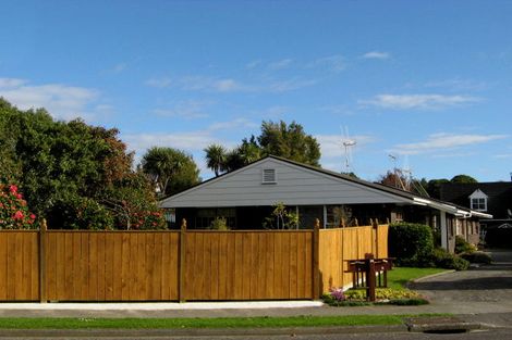 Photo of property in 52a Highbury Drive, Levin, 5510