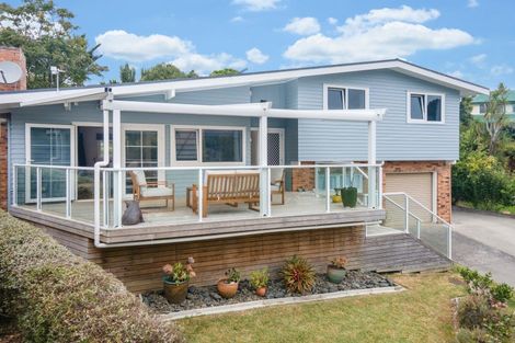 Photo of property in 12 Gerwyn Place, Pakuranga Heights, Auckland, 2010